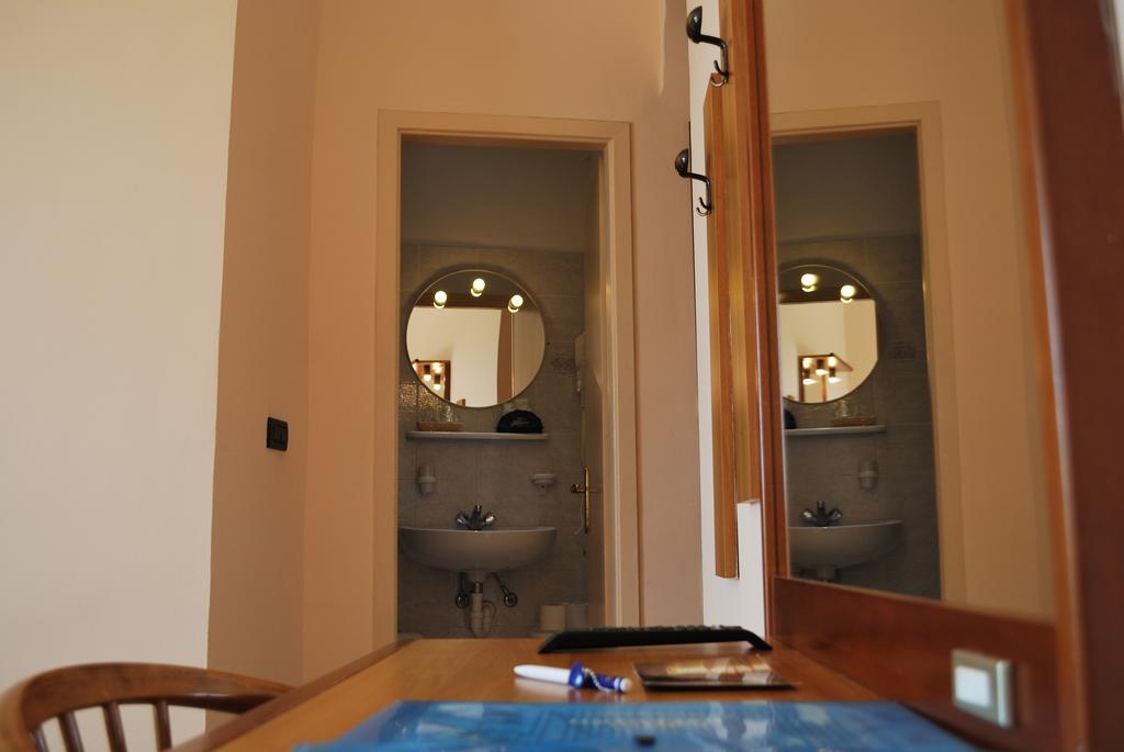 Hotel Galleano Laigueglia Pokoj fotografie